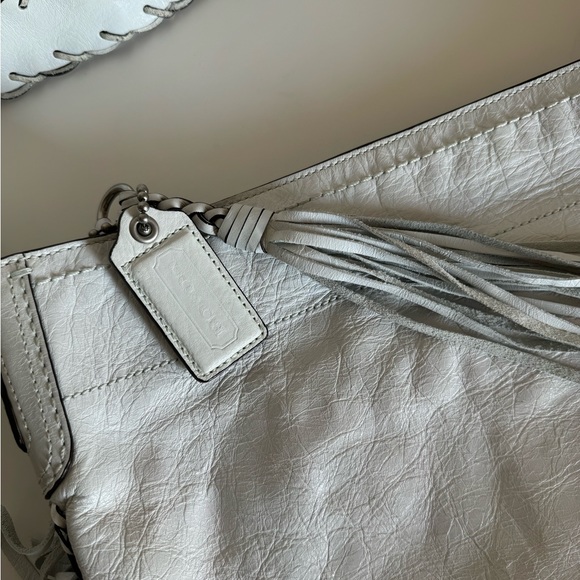 RARE Coach Soho Fringe Kiki Hobo Shoulder Bag Leather 11913 White - Picture 3 of 10